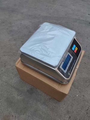 Factory Price IP68 Waterproof 30kg Digital Weighing Scale Seafood Electronic Fishing Food Waterproof Scales