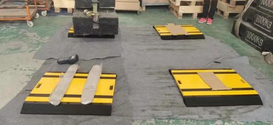 Overloading multi-axle Vehicle Scales with Low Profile portable axle weigh pads Wheel scales